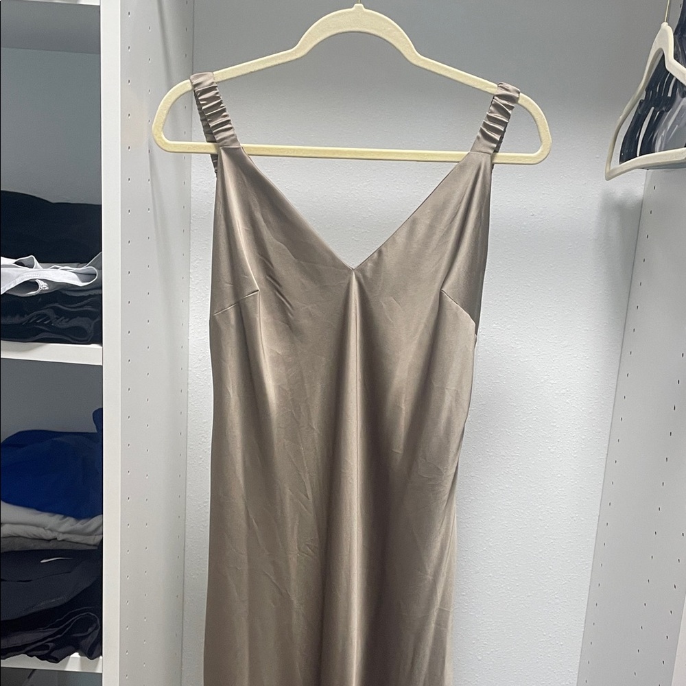 Elegant Tan Sleeveless Dress